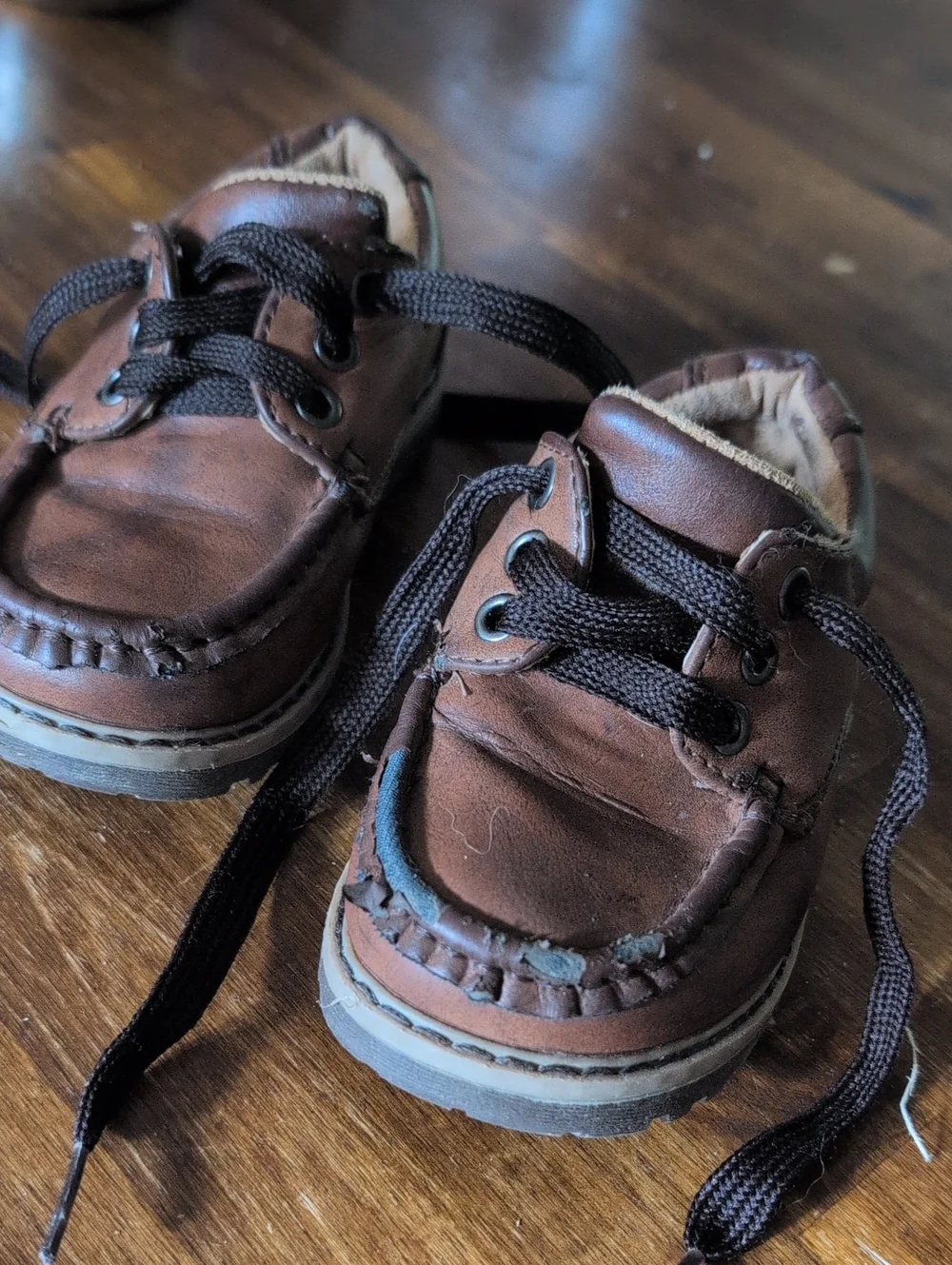 Kids Brown Leather Lace-Up Moccasin Shoes
